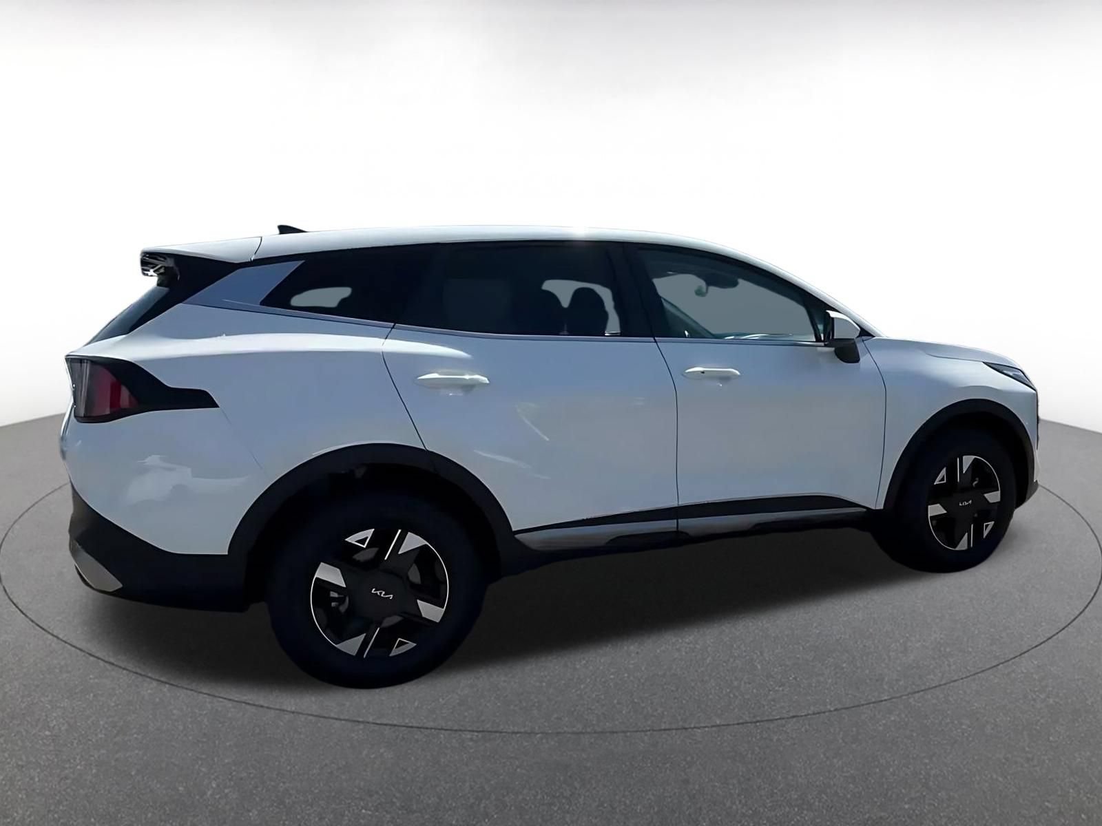 Used 2026 Kia Sportage LX AWD/4WD image 14