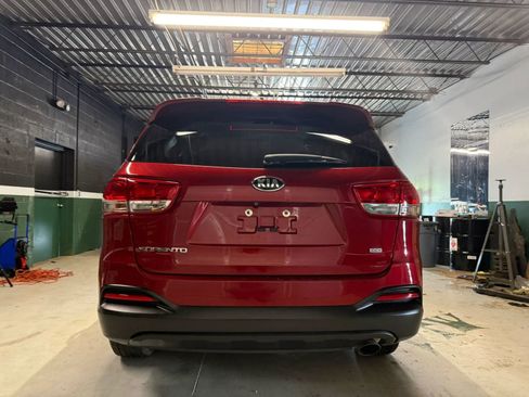 Used 2018 Kia Sorento AWD image 6