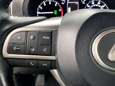 Used 2022 Lexus GX 460 Premium w/ Accessory Package AWD/4WD image 24