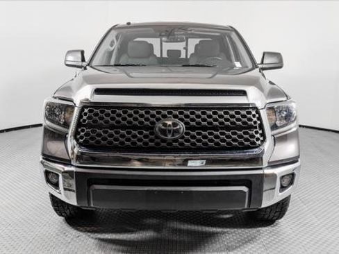 Used 2019 Toyota Tundra SR5 w/ SR5 Upgrade Package RWD image 8