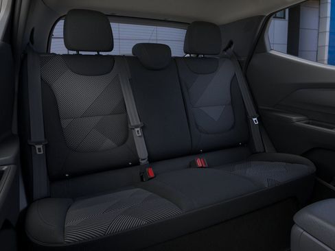 New 2027 Chevrolet Bolt LT w/ Comfort Package FWD image 31