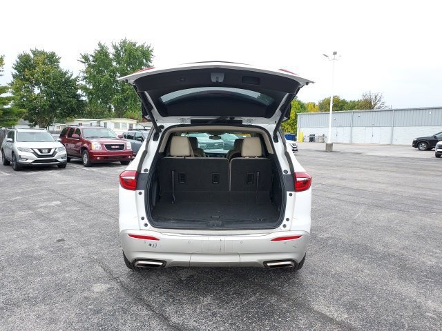 Used 2020 Buick Enclave Essence FWD image 7
