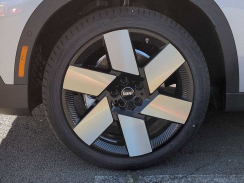 New 2025 MINI Cooper Countryman S image 13