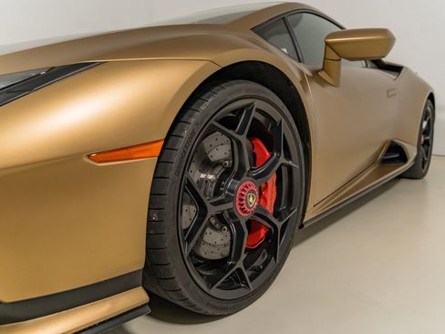 Used 2023 Lamborghini Huracan Tecnica image 50