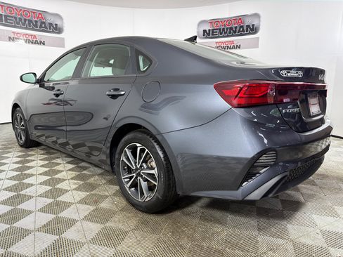 Used 2024 Kia Forte LXS FWD image 5