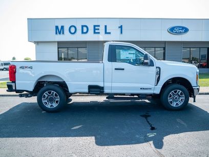 New 2025 Ford F350 XLT