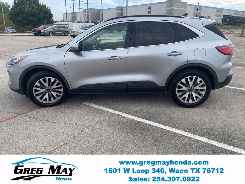 Used 2022 Ford Escape Titanium AWD/4WD image 7