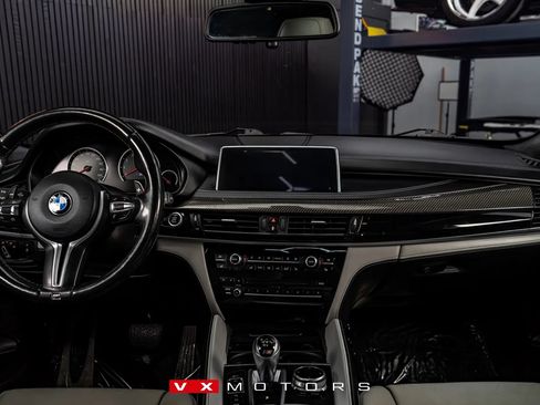 Used 2017 BMW X5 M AWD/4WD image 23