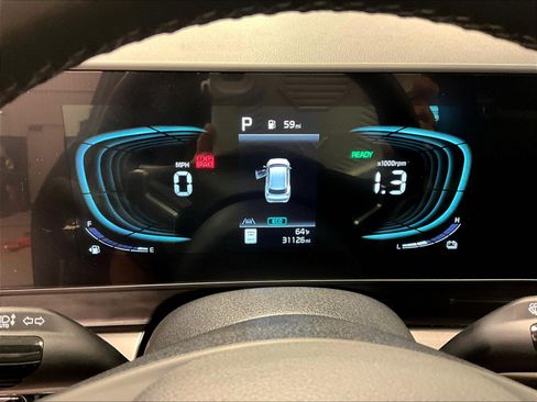Certified 2025 Kia Sportage EX AWD/4WD image 13
