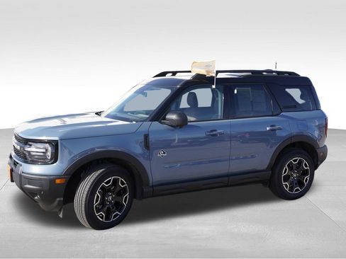 Certified 2025 Ford Bronco Sport Outer Banks w/ Outer Banks Tech Package+ image 10