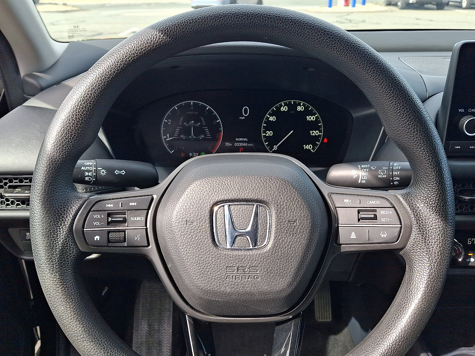 Used 2025 Honda HR-V LX image 18