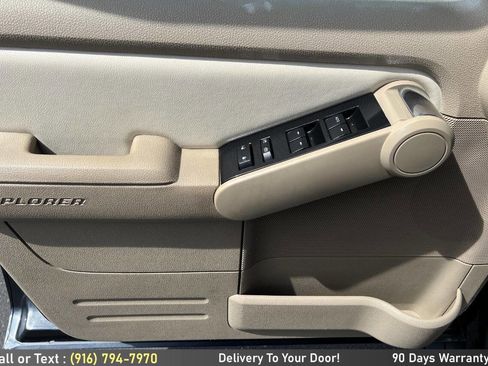 Used 2010 Ford Explorer Sport Trac Limited image 18
