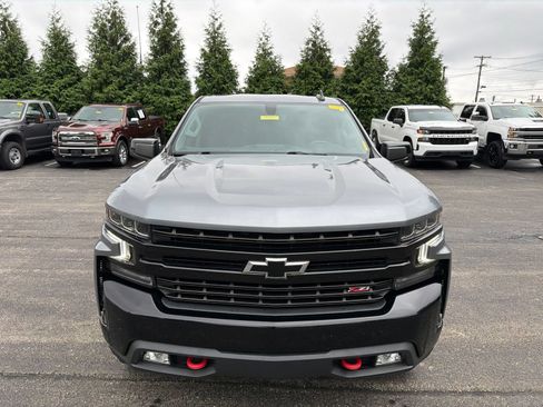 Used 2021 Chevrolet Silverado 1500 LT Trail Boss w/ Convenience Package II AWD/4WD image 9