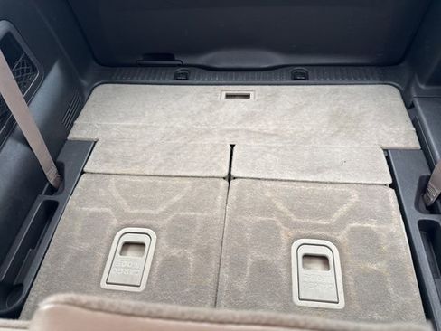 Used 2008 Ford Explorer XLT image 16