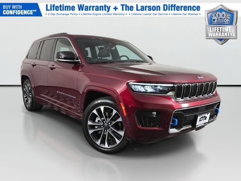 Used 2023 Jeep Grand Cherokee Overland w/ Luxury Tech Group IV AWD/4WD image 1
