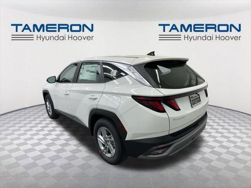 New 2026 Hyundai Tucson SE FWD image 3