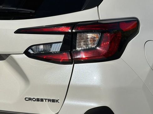 Used 2024 Subaru Crosstrek 2.0i Premium AWD/4WD image 34