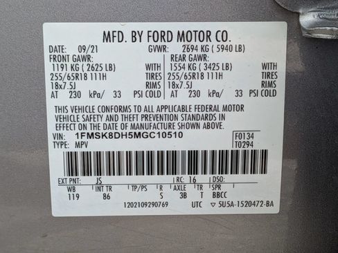 Used 2021 Ford Explorer XLT AWD/4WD image 30
