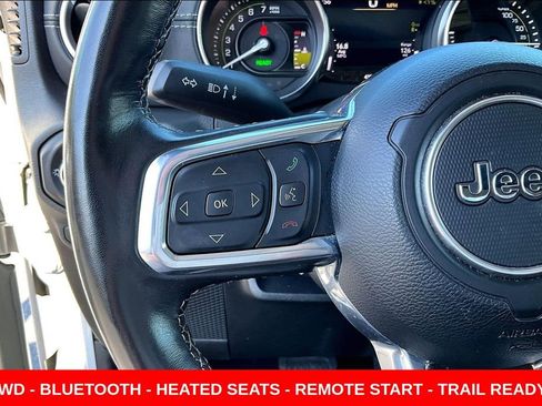 Used 2023 Jeep Wrangler Unlimited Sahara w/ Cold Weather Group AWD/4WD image 11