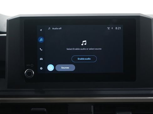 Used 2025 Toyota Tacoma SR image 17