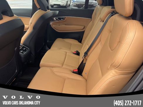 Certified 2023 Volvo XC90 B6 Ultimate w/ Lounge Package AWD/4WD image 17