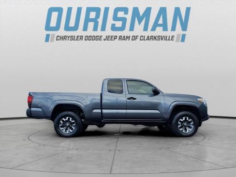 Used 2021 Toyota Tacoma SR image 2