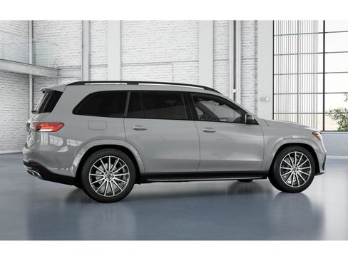New 2026 Mercedes-Benz GLS 450 4MATIC image 18