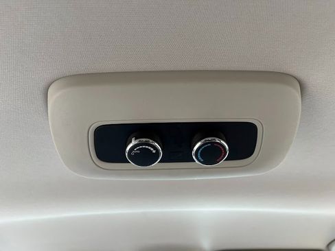 Used 2013 Dodge Durango SXT w/ Popular Equipment Group image 40