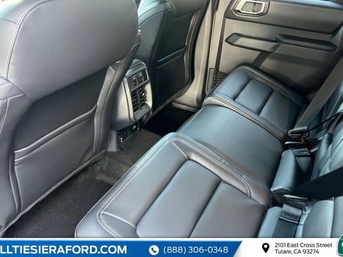New 2026 Ford Bronco Outer Banks AWD/4WD image 13