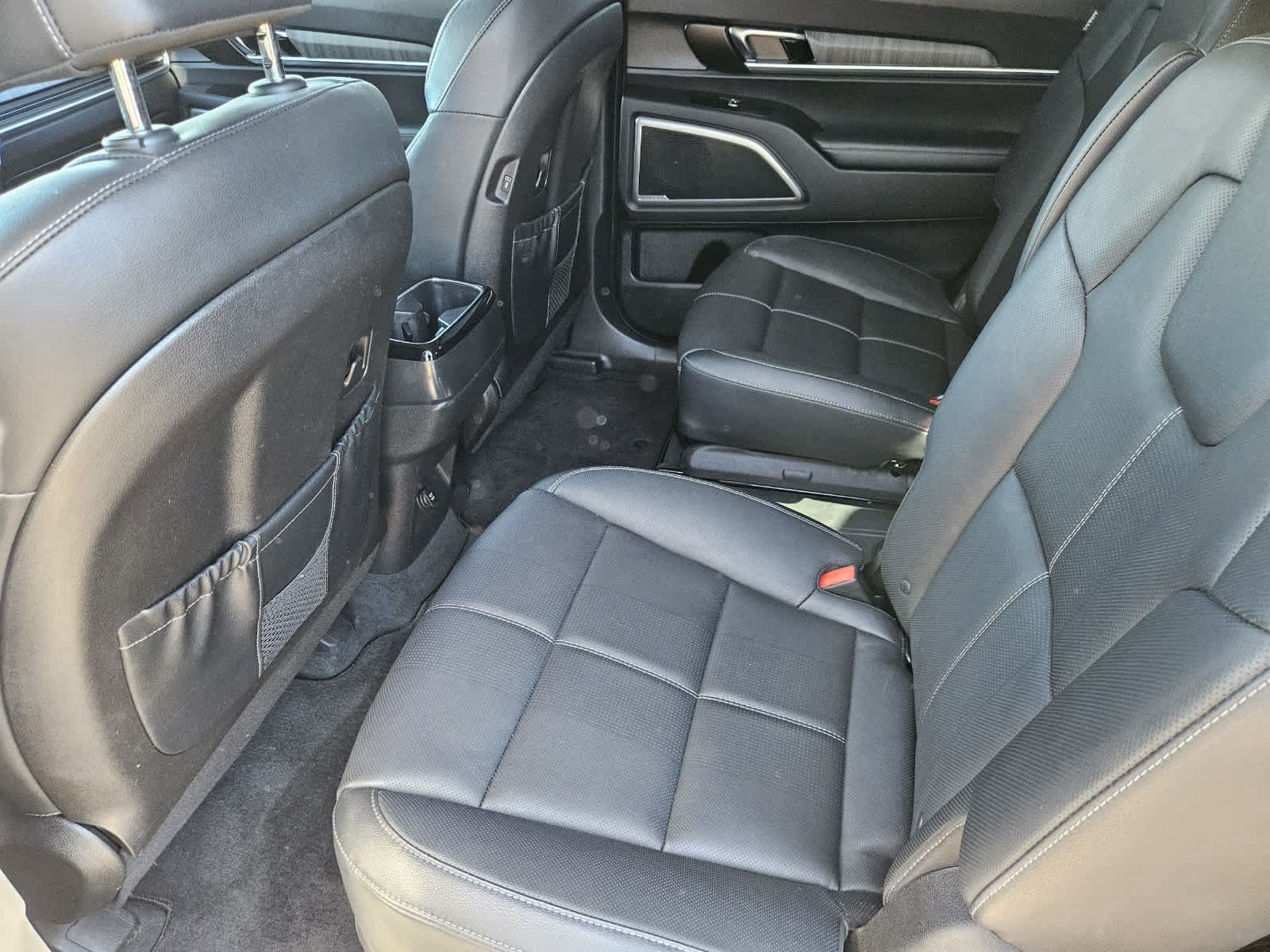 Certified 2024 Kia Telluride EX w/ EX Captain's Chair Package AWD/4WD image 28