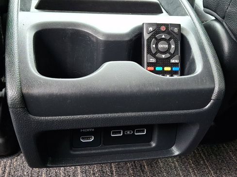 Used 2023 Honda Odyssey Touring image 15