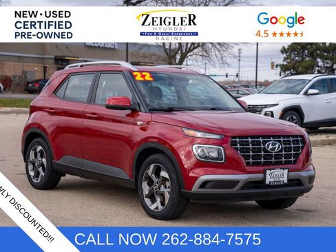 Certified 2022 Hyundai Venue SEL image 1