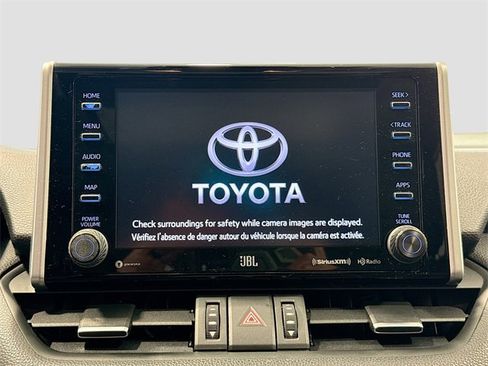 Used 2019 Toyota RAV4 Limited image 14