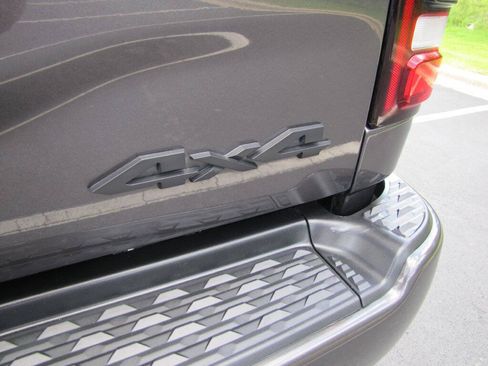 Used 2024 RAM 2500 Laramie w/ Night Edition AWD/4WD image 32