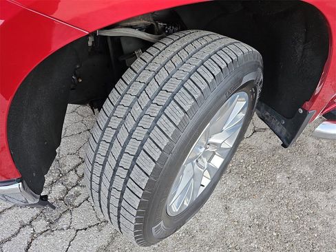 Used 2019 Chevrolet Silverado 1500 LTZ w/ LTZ Premium Package image 33