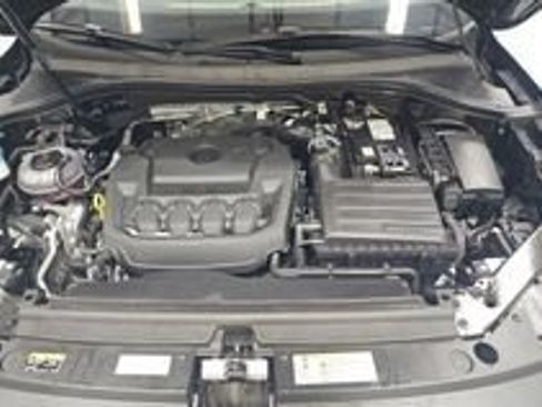 Used 2023 Volkswagen Tiguan SE FWD image 24