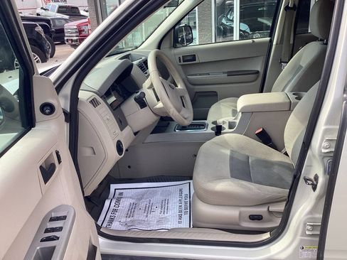 Used 2008 Ford Escape XLT FWD image 8