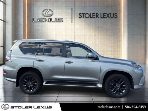 Used 2023 Lexus GX 460 Premium w/ Premium Package AWD/4WD image 4