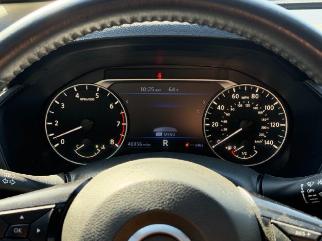 Used 2022 Nissan Altima 2.5 SV w/ SV Premium Package FWD image 20