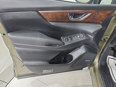 Certified 2025 Subaru Ascent Touring AWD/4WD image 11