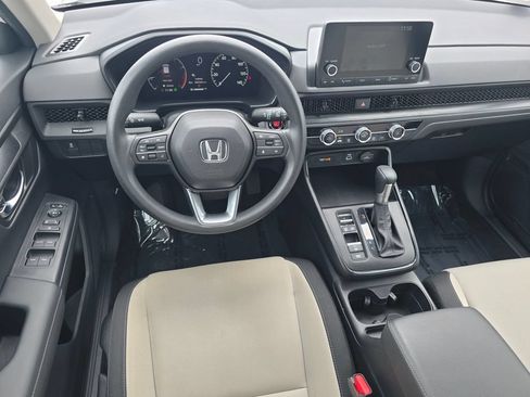 Used 2025 Honda CR-V LX image 22
