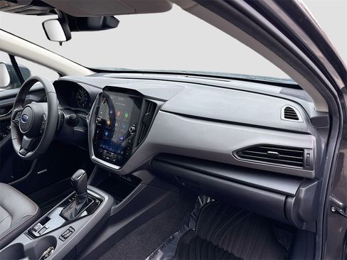 Used 2024 Subaru Crosstrek 2.5i Limited image 29