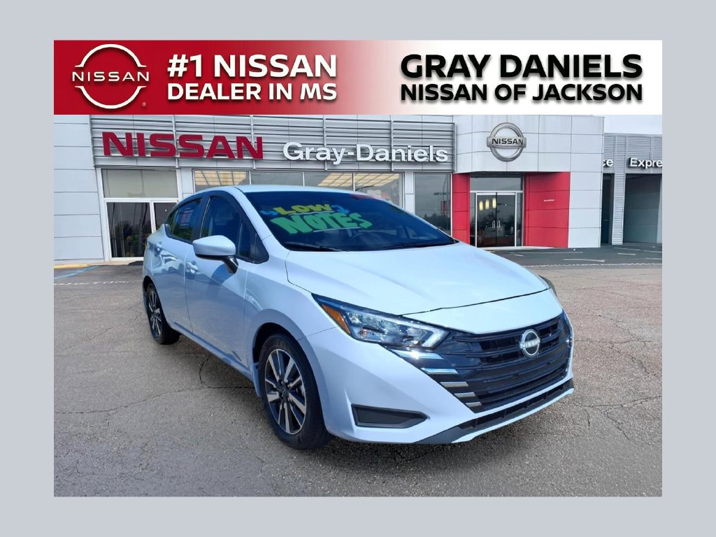 Used 2025 Nissan Versa SV w/ Trunk Package FWD 360° Tour