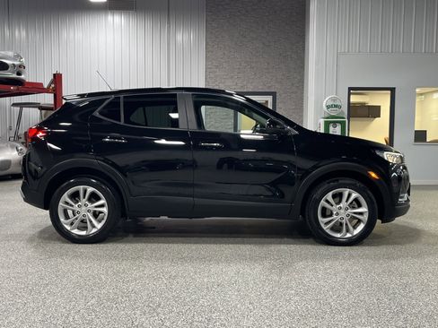 Certified 2023 Buick Encore GX Preferred w/ Cold Weather Comfort Package AWD/4WD image 5