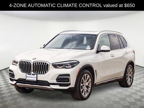 Used 2023 BMW X5 xDrive40i w/ Parking Assistance Package AWD/4WD image 3