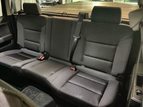 Used 2018 Chevrolet Silverado 1500 LT w/ All Star Edition image 21