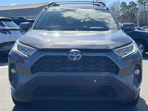 Used 2021 Toyota RAV4 XLE Premium image 42