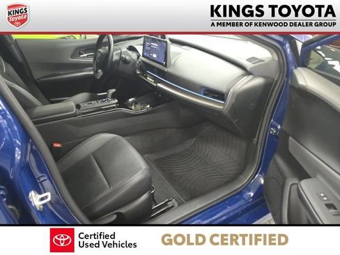 Certified 2023 Toyota Prius Limited w/ Limited Premium Package AWD/4WD image 6