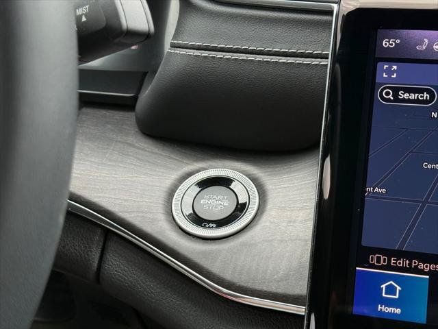 Certified 2023 Jeep Grand Cherokee Overland w/ Luxury Tech Group IV AWD/4WD image 18