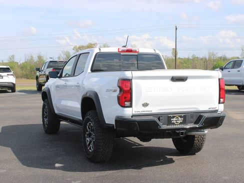 New 2026 Chevrolet Colorado ZR2 image 7